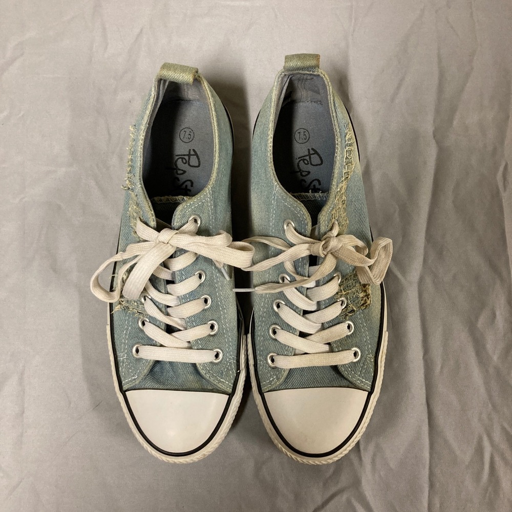 Pep Step Womens Light Wash Denim Distressed Low Top Sneakers Blue Size 7.5 - Picture 3 of 9
